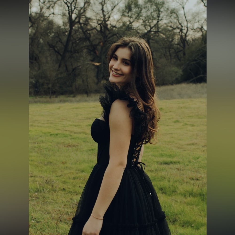 Black Milla tulle dress - Picture 8 of 10
